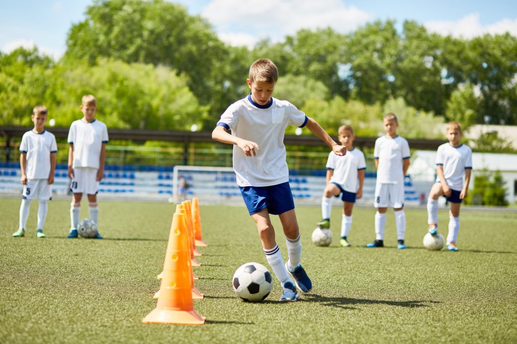 Piłkarska edukacja – co i jak?