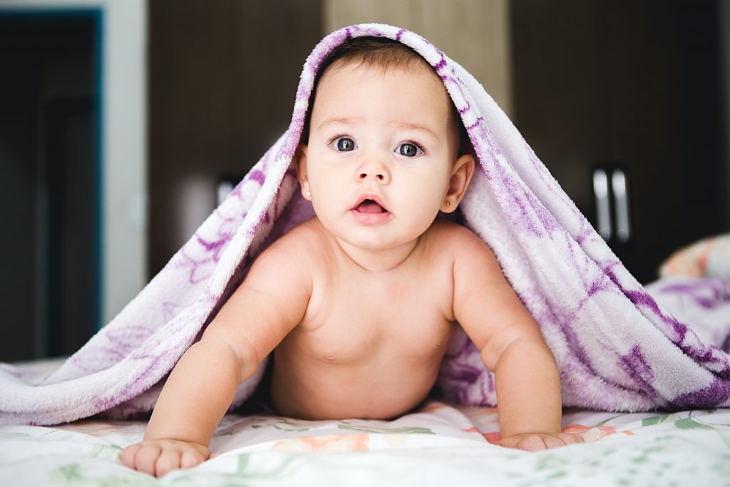 Ręczniki niemowlęce – zadbaj o czułą pielęgnację niemowlęcia